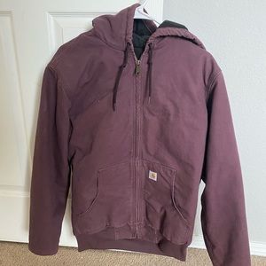 Woman’s Carhartt jacket